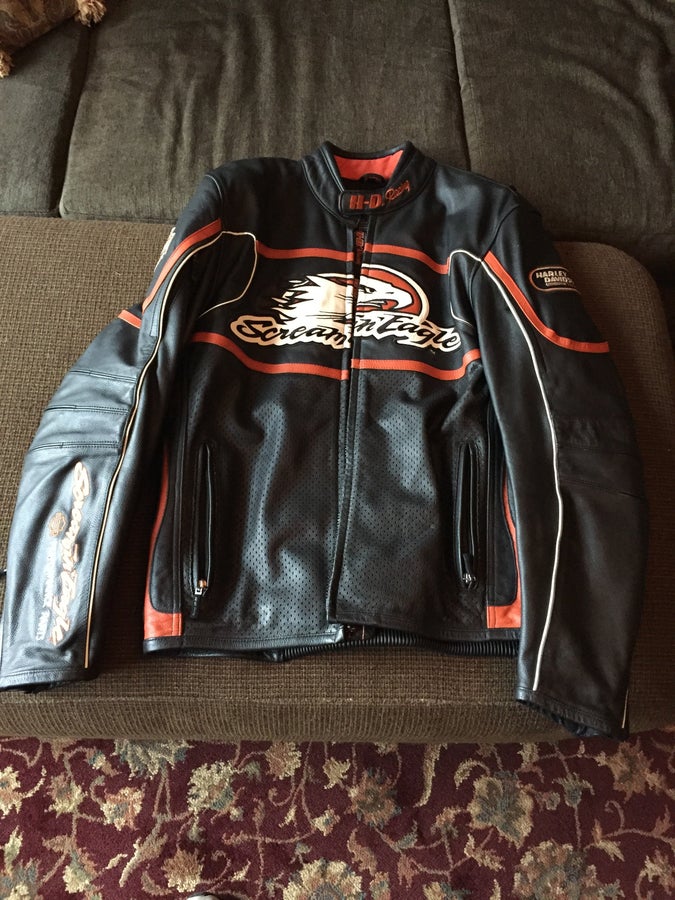 Screaming Eagle Leather Raceway Jacket size Medium